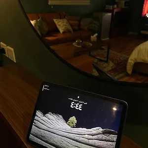 استديو بتصميم كلاسيكي أنيق ودخول ذاتي شقة